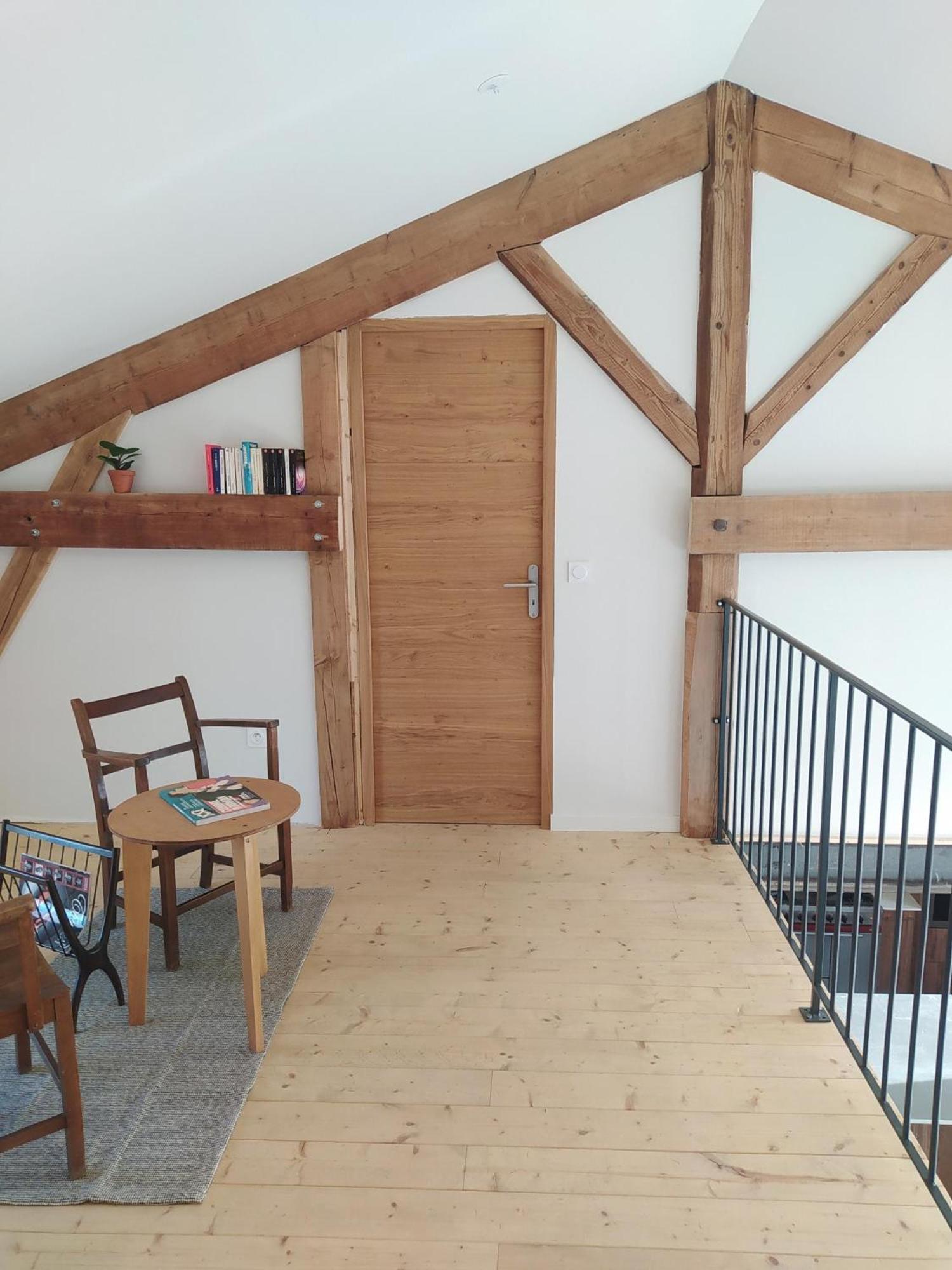 Chambre D'Hotes Du Grand St-Marc Proche Via Rhona 索尔格 外观 照片